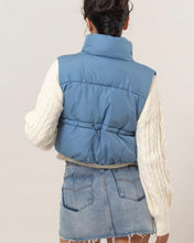 Load image into Gallery viewer, Cropped Zipper Puffer Vest
