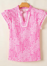 Load image into Gallery viewer, The &quot;Willow&quot; Abstract Flutter Sleeve Top-Pink
